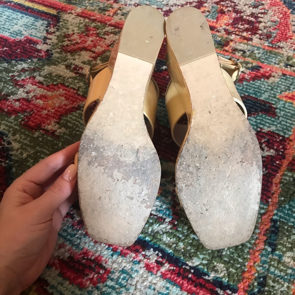 Charles David nude platform wedge sandals- EUC - Picture 4 of 4